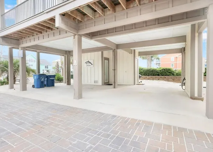 Holiday home Life's Porpoise #a Steps From Pool Gulf Shores